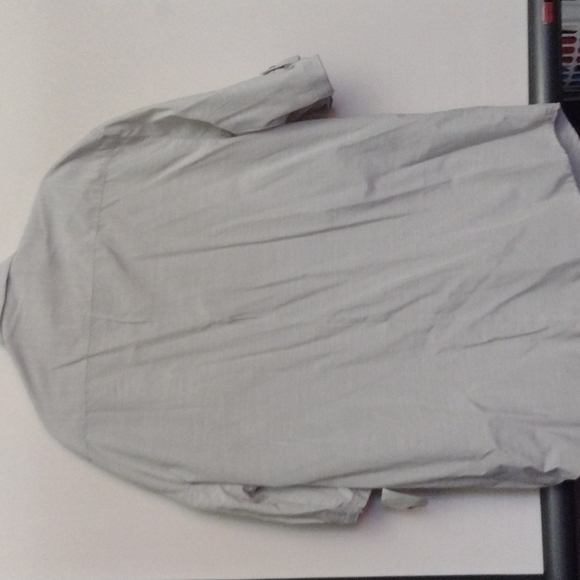 Vertical Sport 5XL Button Up.  new, no flaws - Picture 3 of 5